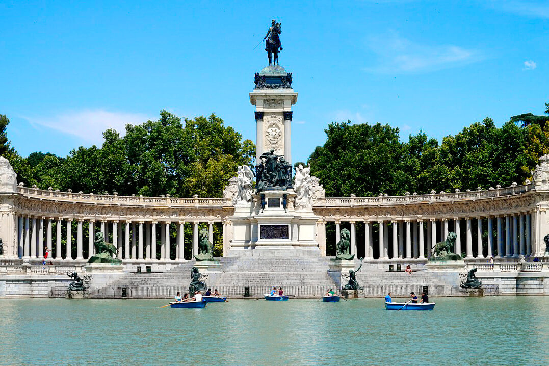 Top five places to visit in Madrid - Retiro