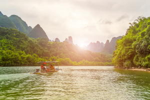 Move to Vietnam: 5 reasons to do it!